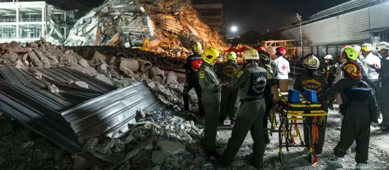 Terremoto en Myanmar deja 1.000 muertos y 2.400 heridos por terremoto