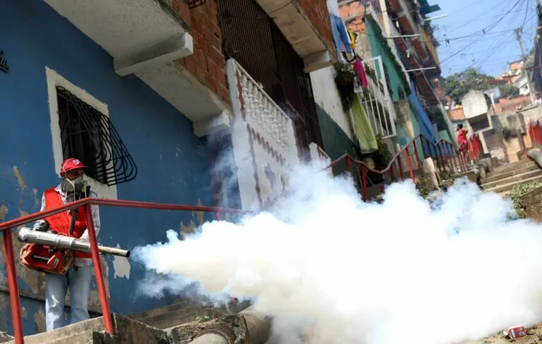 IVSS lanza una jornada masiva contra el dengue en Venezuela