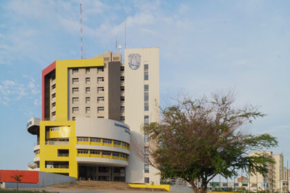 Vicerrector de LUZ explica la situación presupuestaria