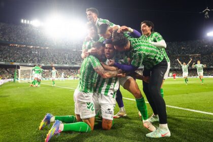 Real Betis se impone al Sevilla 2-1 en un derbi andaluz
