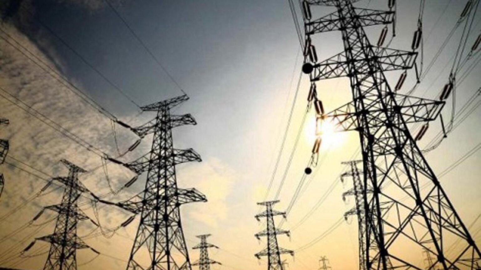 Problemas en la Red Troncal de 765kv genera crisis de apagones en Venezuela Problemas en la Red Troncal de 765kv genera crisis de apagones en Venezuela