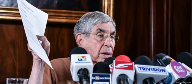 Estados Unidos revoca visa a ex presidente de Costa Rica y premio Nobel de la Paz
