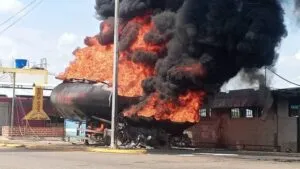 Explosión de camión cisterna de Pdvsa en Guárico deja heridos