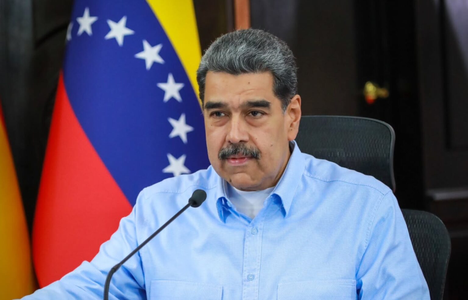 Maduro califica de fraudulentas elecciones en Ecuador