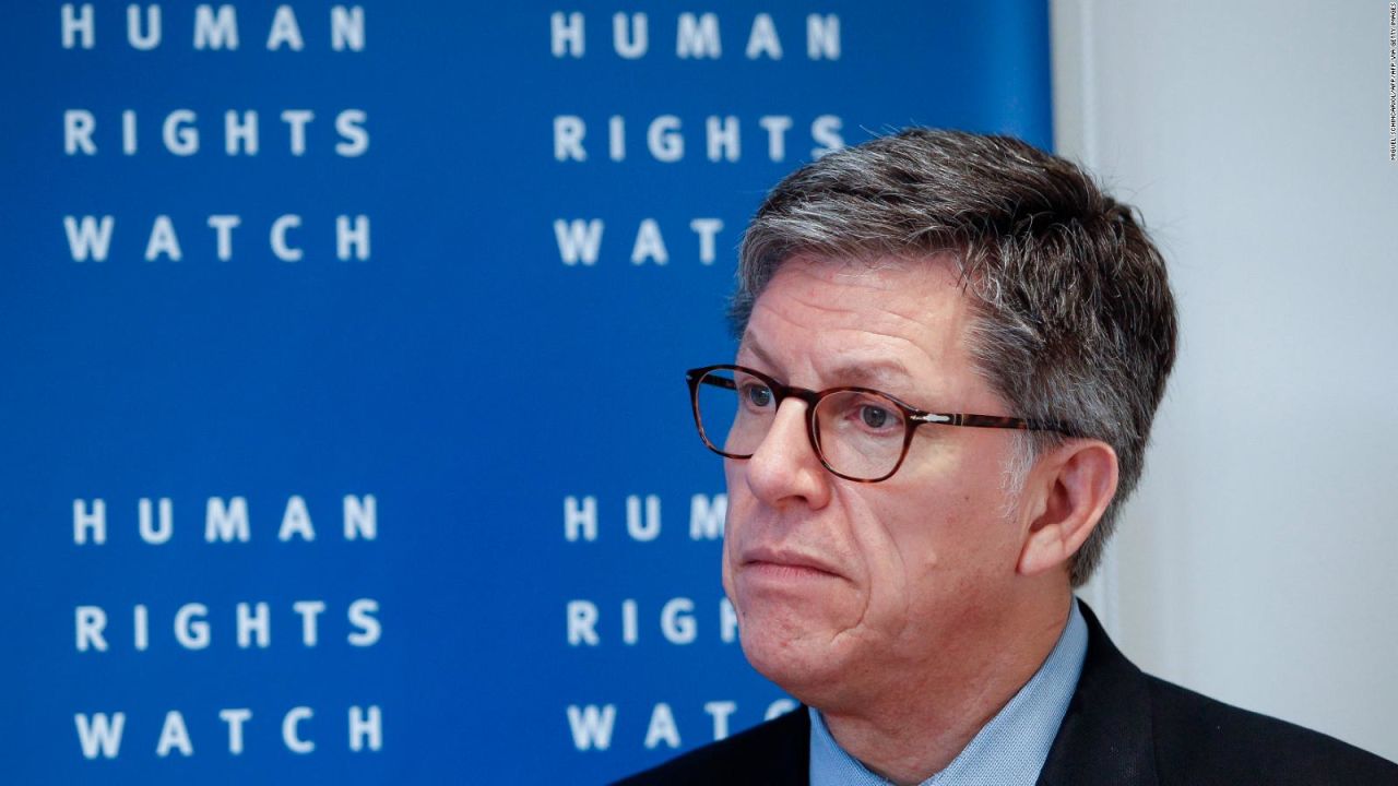 HRW denuncia "desaparición forzada" de 200 venezolanos deportados a El Salvador HRW denuncia "desaparición forzada" de 200 venezolanos deportados a El Salvador