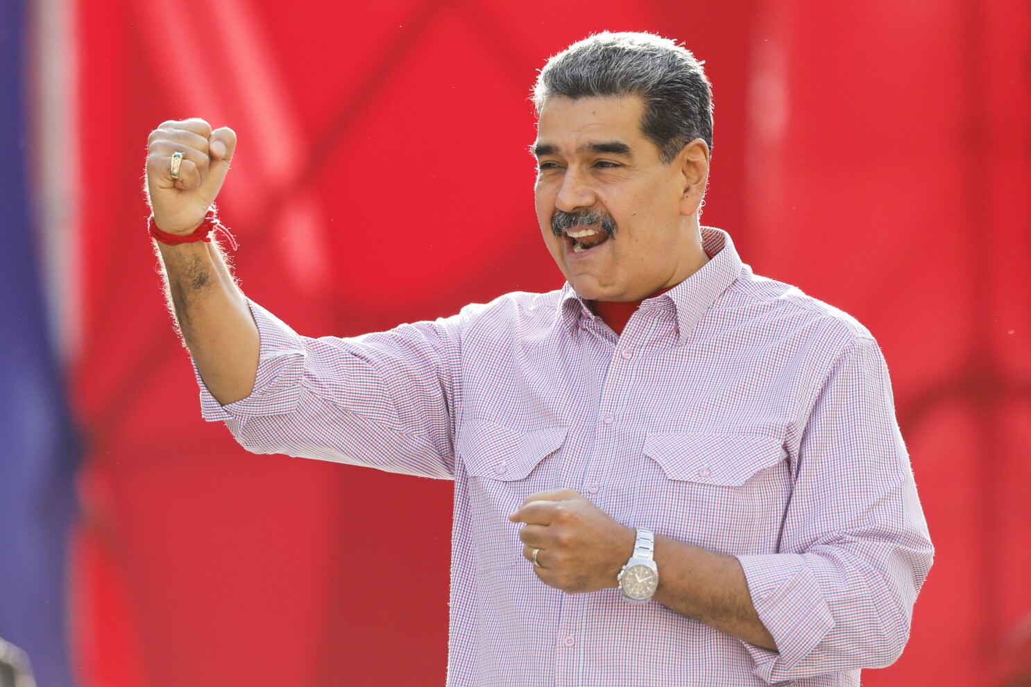 Encuesta: 66% de los venezolanos desaprueba gestión de Maduro ante la crisis nacional