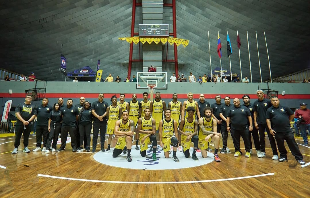 Gaiteros vuelve a brillar y garantiza el primer lugar en la ronda regular de la SPB Gaiteros vuelve a brillar y garantiza el primer lugar en la ronda regular de la SPB