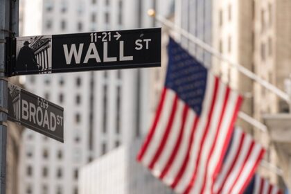 Wall Street despega con fuerza ante declaraciones de Trump y apoyo a la reserva federal