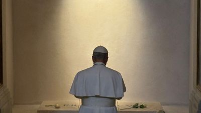 Papa León XIV rinde homenaje a Francisco en su primera salida oficial tras el cónclave Papa León XIV rinde homenaje a Francisco en su primera salida oficial tras el cónclave