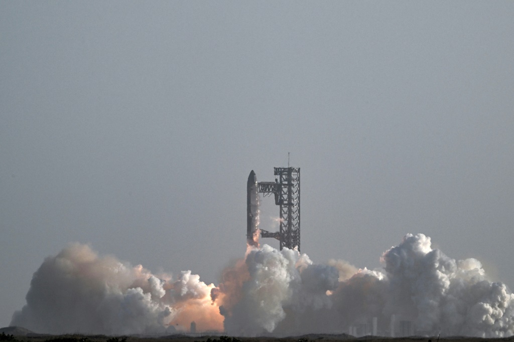Megacohete Starship de SpaceX logra un exitoso lanzamiento en su última prueba Megacohete Starship de SpaceX logra un exitoso lanzamiento en su última prueba