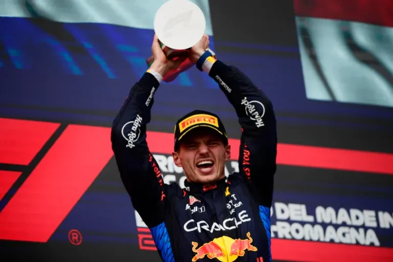 Verstappen conquista Imola mientras Norris y Piastri completan el podio de la F1