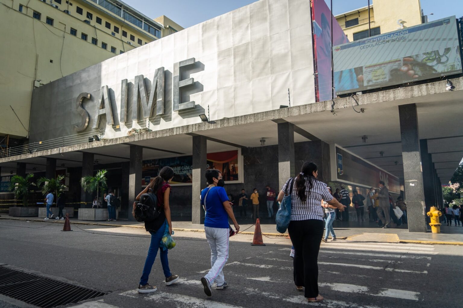Saime aclara requisitos para vuelos nacionales: Cédula de identidad es suficiente, aunque esté vencida