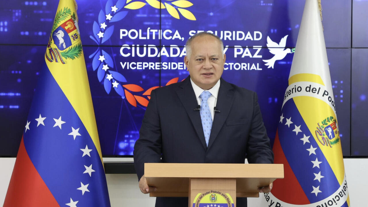 Gobierno venezolano detiene a más de 70 opositores acusados de planear ataques terroristas Gobierno venezolano detiene a más de 70 opositores acusados de planear ataques terroristas
