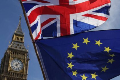 Reino Unido y la Unión Europea firman un acuerdo que marca una nueva era tras el Brexit