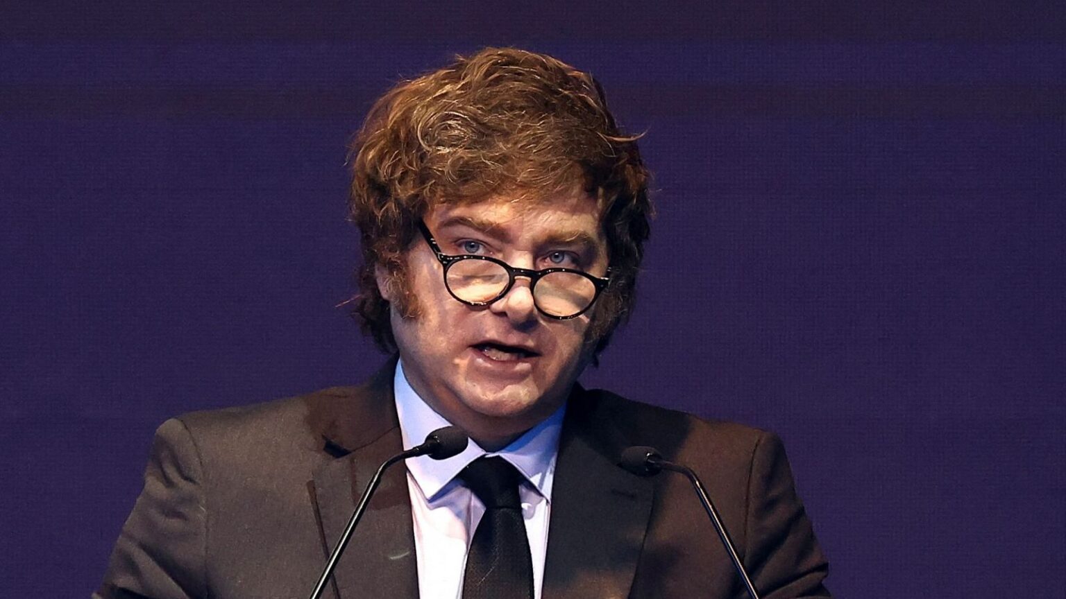 Argentina anuncia reformas migratorias: Fin de la gratuidad médica y nuevas restricciones Argentina anuncia reformas migratorias: Fin de la gratuidad médica y nuevas restricciones