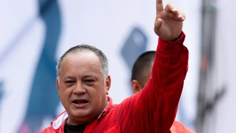 Diosdado Cabello arremete contra periodistas y medios venezolanos: “Generan zozobra y confusión”