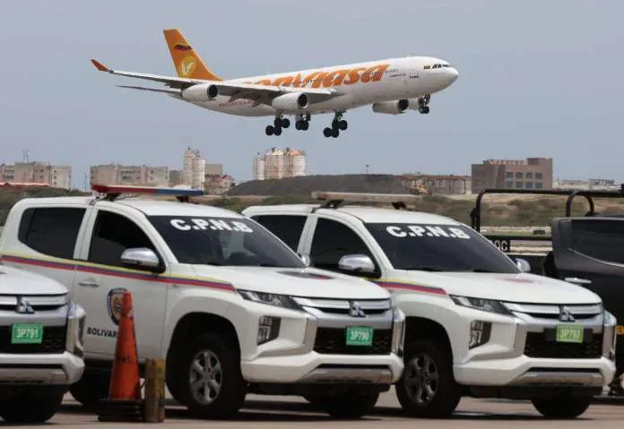 Arribó un nuevo vuelo con más de 200 connacionales a Venezuela
