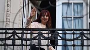El Tribunal recibió 702 correos de personas que quieren visitar a Cristina Kirchner