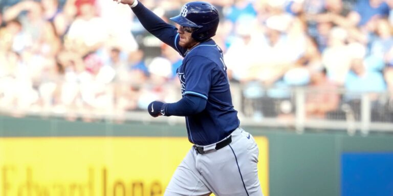 Joya de Bradley y el bate de Jansen impulsan triunfo de Rays sobre Reales