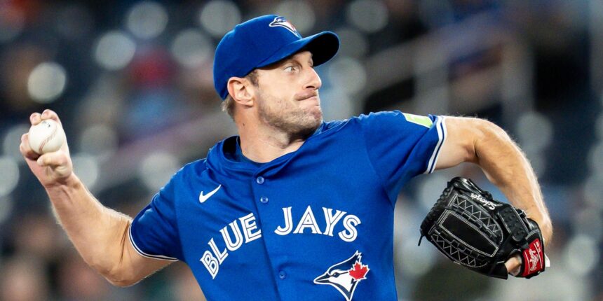 Scherzer es activado por los Azulejos; Turnbull designado para asignación