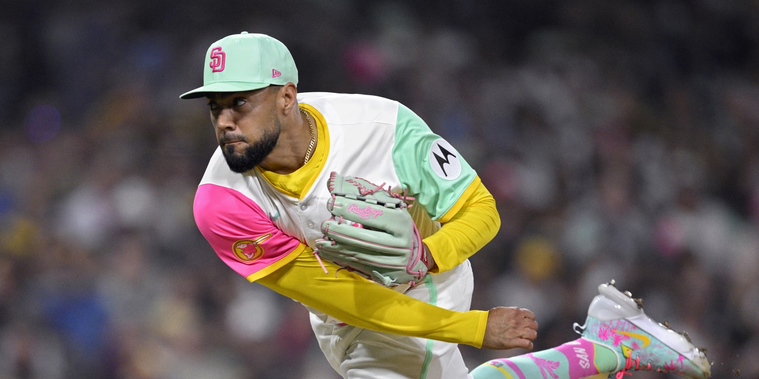 Robert Suárez cumplirá su suspensión, reducida a dos juegos