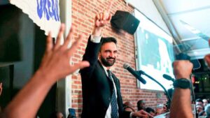 Musulmán y socialista: surge una nueva figura demócrata que alarma a Trump
