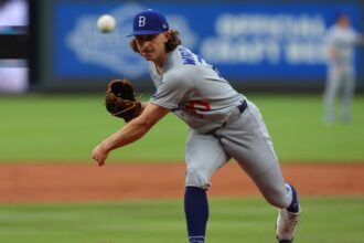 Dodgers dominan a Reales para ganar su sexta serie consecutiva