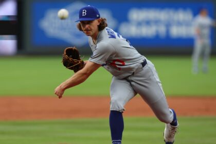 Dodgers dominan a Reales para ganar su sexta serie consecutiva