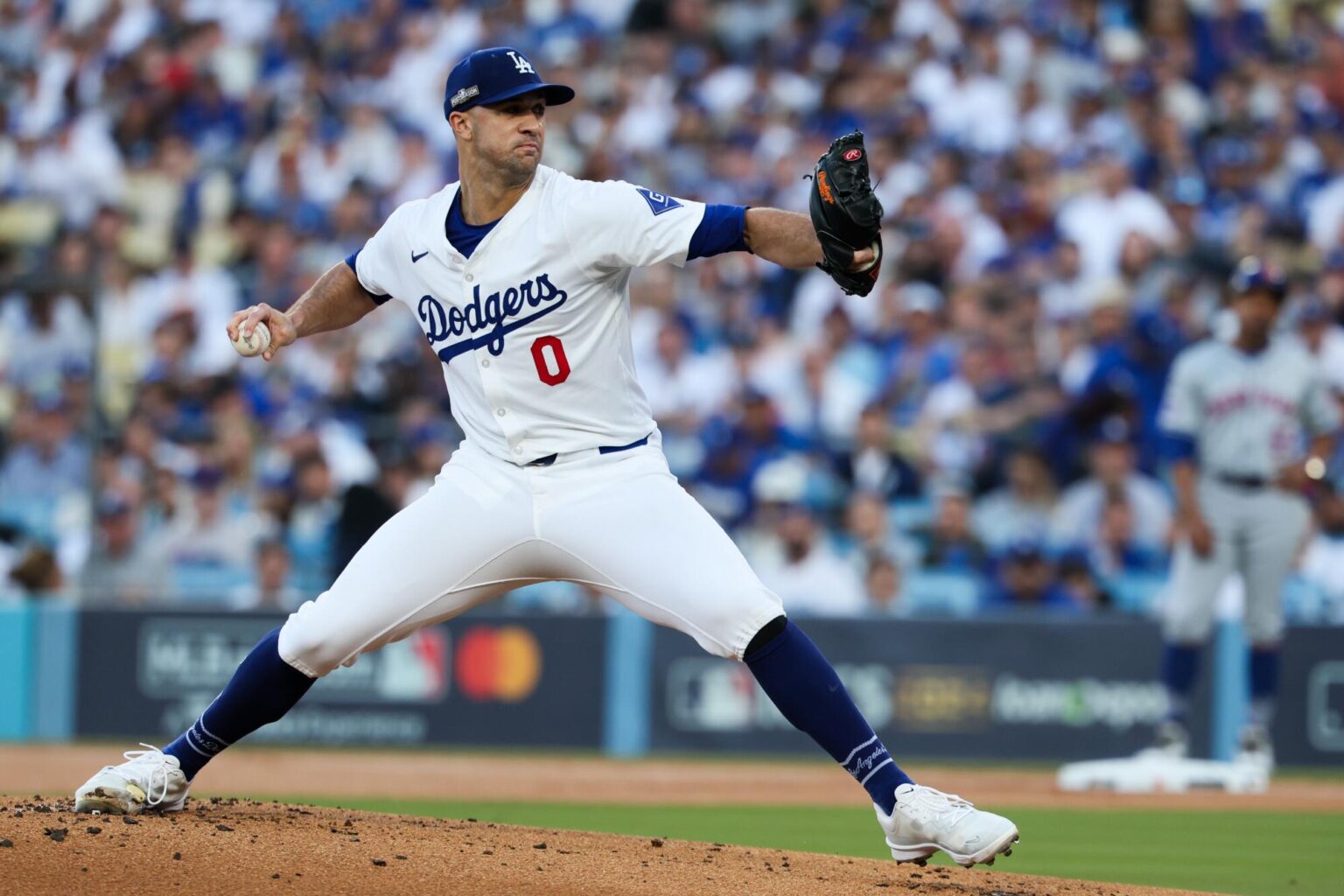 Los Angeles Dodgers aplastan a New York Yankees 18-2 y aseguran la serie en Dodger Stadium