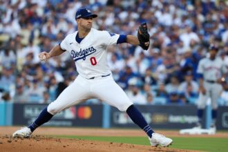 Los Angeles Dodgers aplastan a New York Yankees 18-2 y aseguran la serie en Dodger Stadium