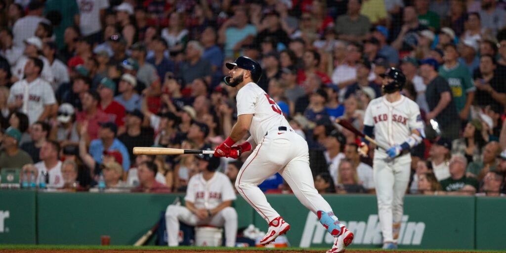 Abreu se une a Maris con HR dentro del parque y grand slam en el mismo juego