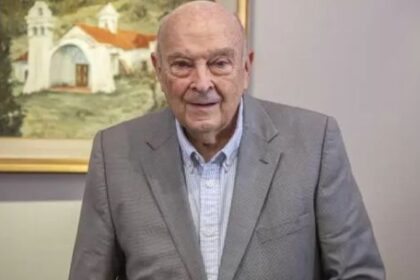 Domingo Cavallo machaca con la idea de abrir el cepo: "Completa liberalización cambiaria y financiera"