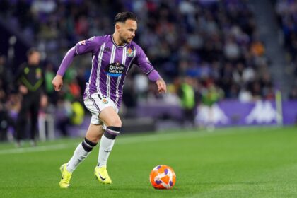 Iván Sánchez sigue en el Real Valladolid