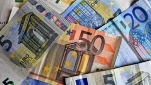 Euro hoy y euro blue hoy, EN VIVO: el minuto a minuto de la cotización de martes 8 de julio de 2025
