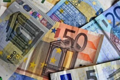 Euro hoy y euro blue hoy, EN VIVO: el minuto a minuto de la cotización de martes 8 de julio de 2025