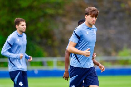 Urko González de Zárate: “A mí me dijeron que me iba a quedar en la primera plantilla”