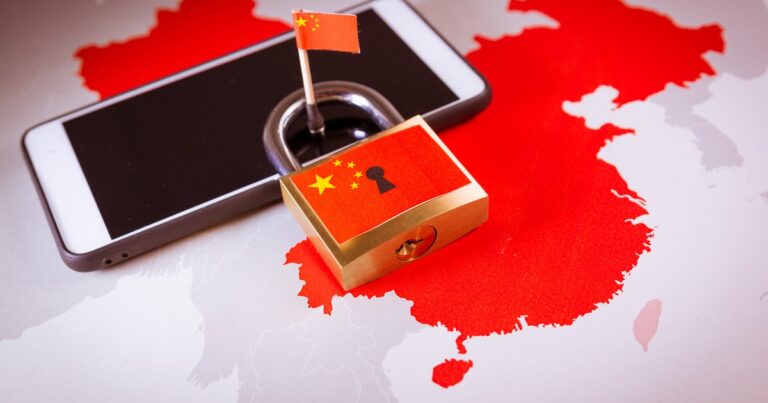 Qué es y cómo funciona el "Great Firewall", la muralla digital con la que China controla el acceso a internet