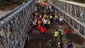 Inaugurado puente de guerra en caño El Muerto en Apure