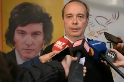 Piden la indagatoria del presidente de La Libertad Avanza Chaco por presuntas afiliaciones truchas
