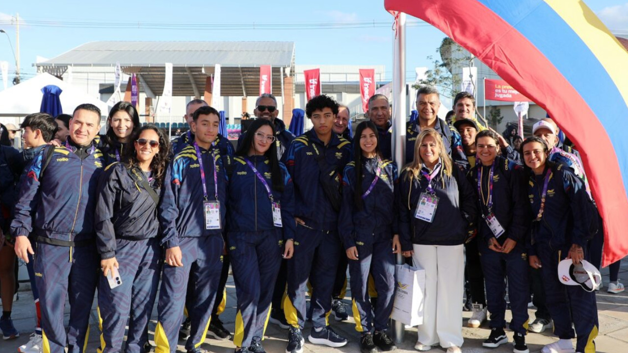 Orgullo tricolor: Colombia presente en Asunción 2025 tras izar su bandera en el Parque Olímpico Orgullo tricolor: Colombia presente en Asunción 2025 tras izar su bandera en el Parque Olímpico