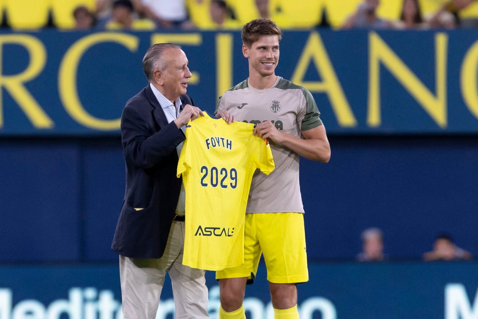 Oficial: Foyth renueva hasta 2029 Oficial: Foyth renueva hasta 2029