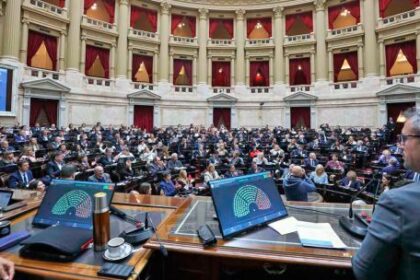 Hay quórum: Diputados debate los vetos a discapacidad, aumento jubilatorio, moratoria previsional y asistencia a Bahía Blanca