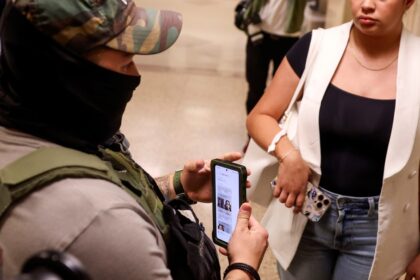Estados Unidos pierde 1,4 millón de inmigrantes bajo la gestión de Trump; un caída histórica y la primera desde la década de 1960