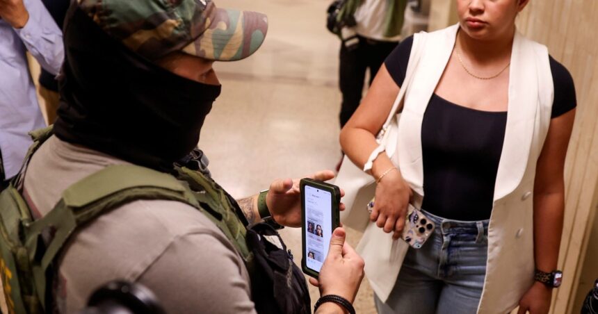 Estados Unidos pierde 1,4 millón de inmigrantes bajo la gestión de Trump; un caída histórica y la primera desde la década de 1960