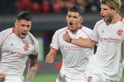 Newell's sufrió otro duro golpe ante Barracas Central, que se llevó el triunfo con un polémico penal de VAR