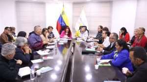 Defensoría e instituciones disertaron sobre la importancia de la salud mental