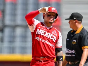 Carlos Pérez aportó al triunfo de Diablos Rojos
