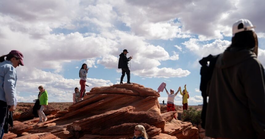 Las razones de por qué el turismo extranjero se desplomó en EEUU este 2025 bajo el segundo mandato de Trump