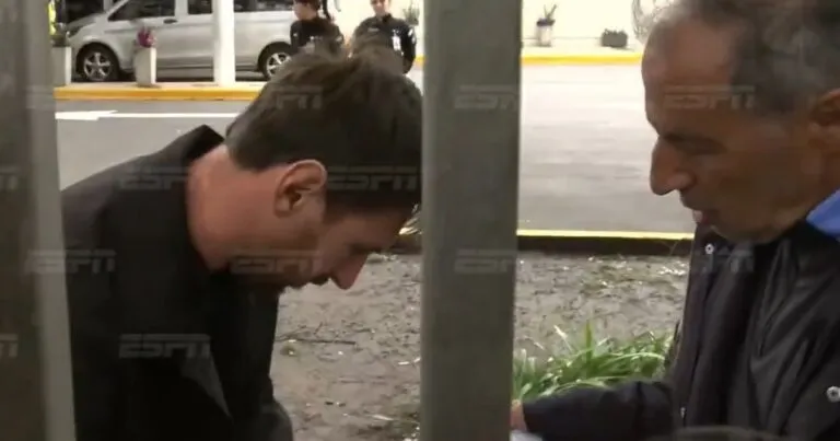 Messi y De Paul ya están en Argentina para sumarse a la Selección: el inolvidable gesto con los hinchas antes de Venezuela y Ecuador