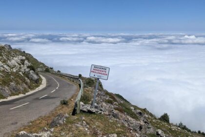 El Alto de L’Angliru: el infierno que desafía al pelotón de la Vuelta a España
